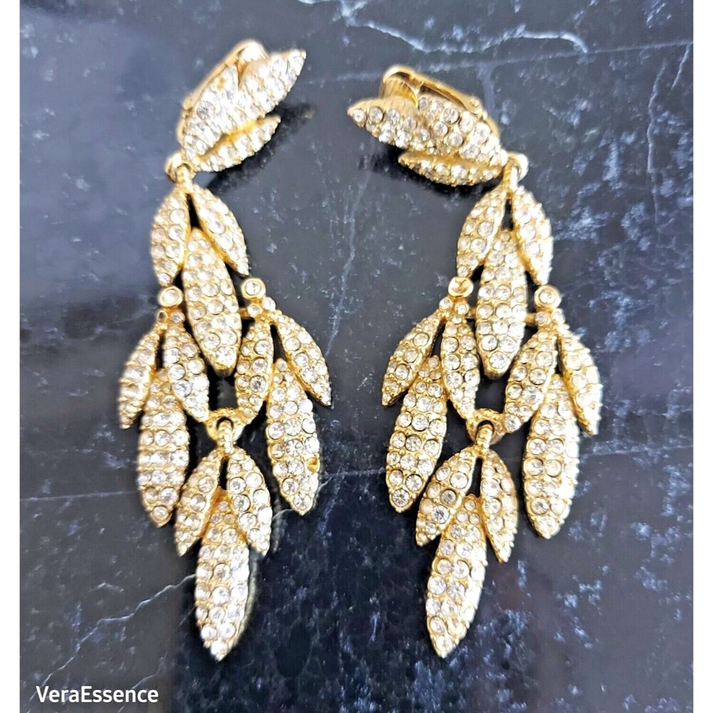 Vintage Ciner Leaf Drop Dangle Rhinestone Gold Plated Clip Earrings 3.1/4 in